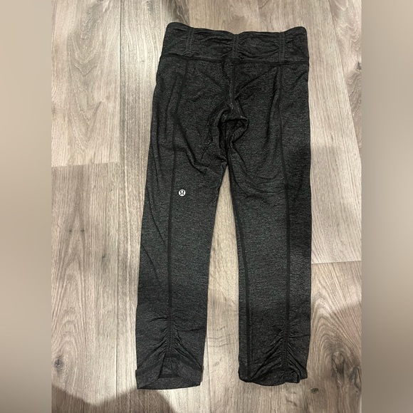 $600 for 16 piece lululemon and Iviva bundle. Everything is in great condition! - Picture 16 of 16